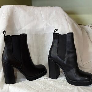 Steve Madden Black Block Heeled Boots